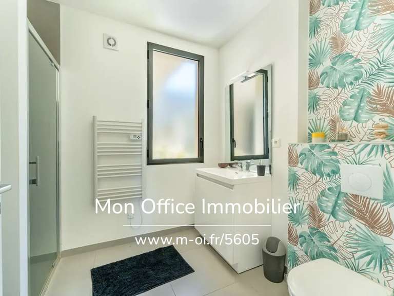 Maison Trets - 4 chambres - 220m²
