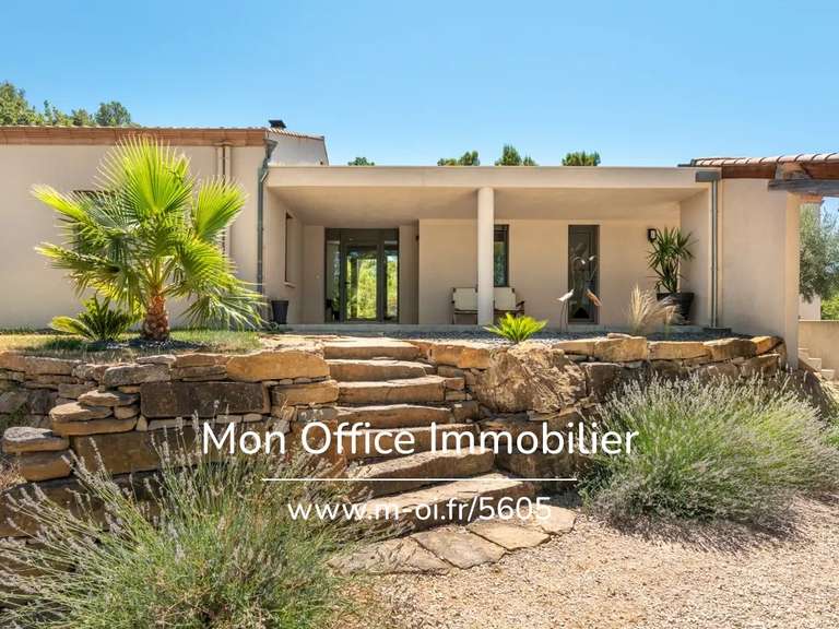 Maison Trets - 4 chambres - 220m²