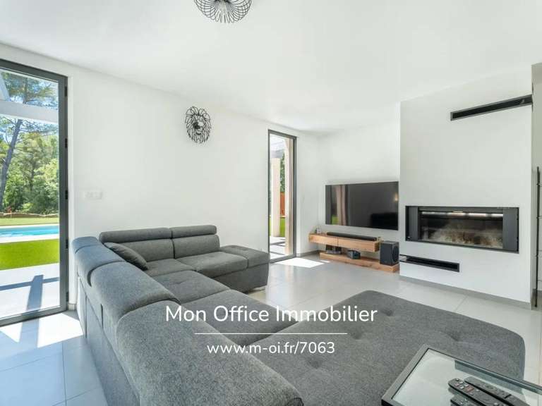 Maison Trets - 4 chambres - 220m²
