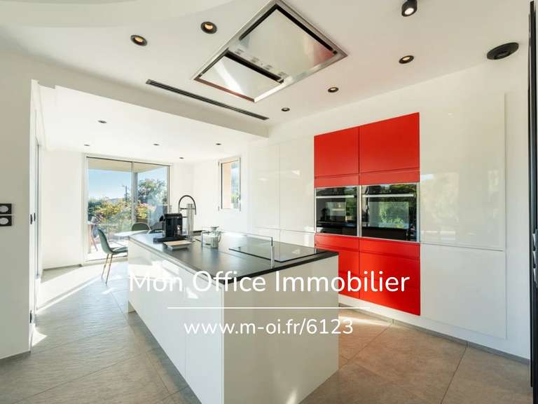 Maison Grimaud - 4 chambres - 240m²