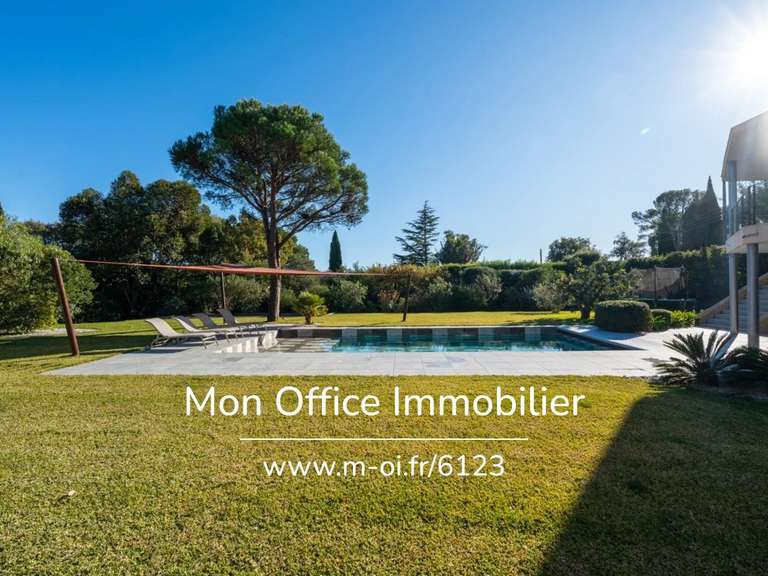 Maison Grimaud - 4 chambres - 240m²