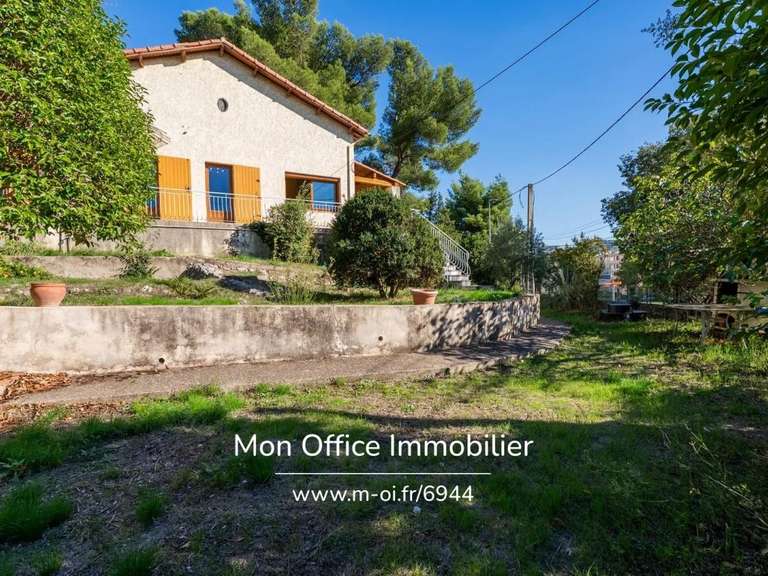 Maison Aix-en-Provence - 3 chambres - 100m²