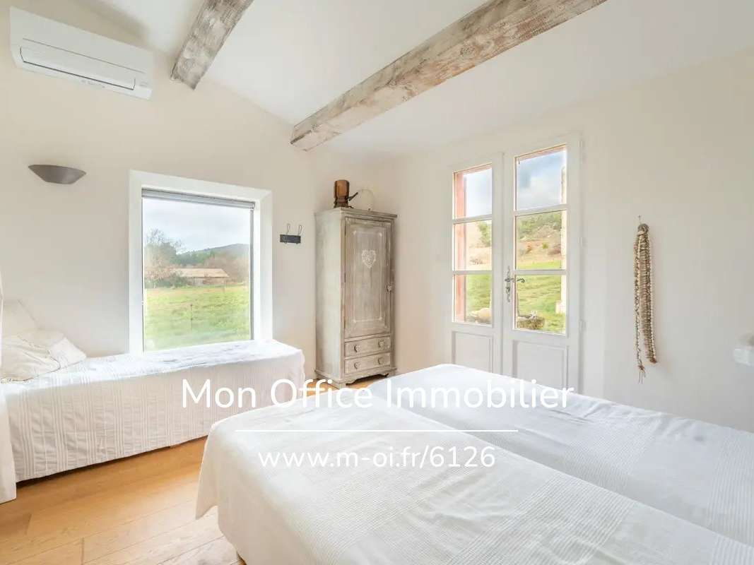 Maison Lauris