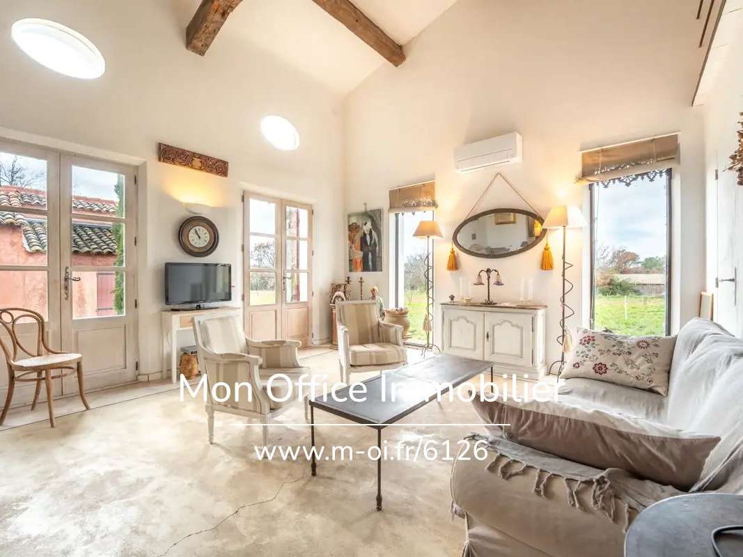 Maison Lauris