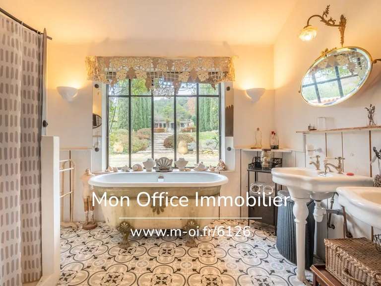 Maison Lauris - 4 chambres - 168m²