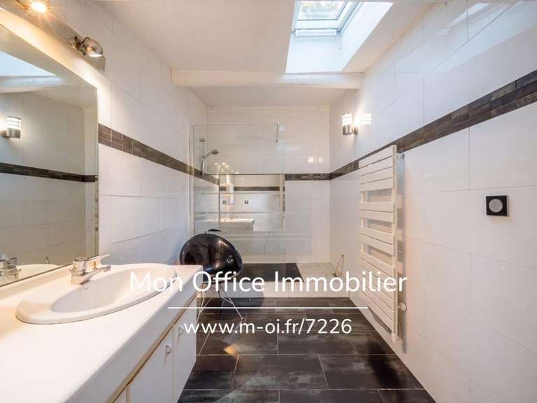 Maison Aix-en-Provence - 4 chambres - 194m²