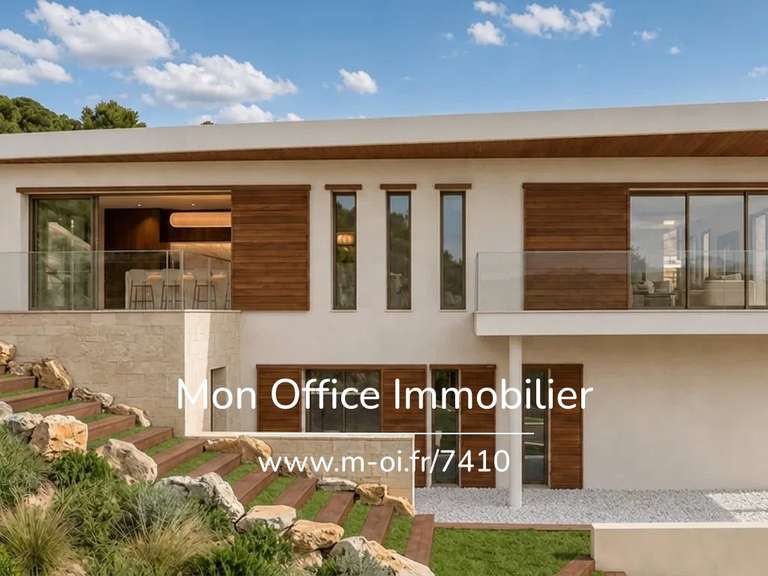 Maison Cavalaire-sur-Mer - 4 chambres - 356m²