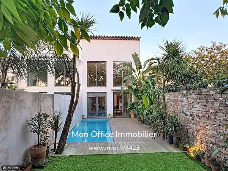 Maison Cogolin - 3 chambres - 137m²