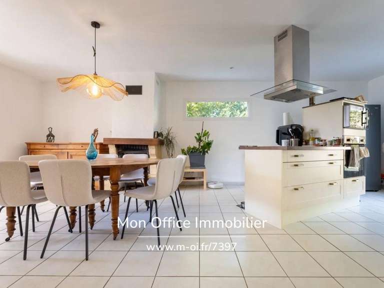 Maison Auriol - 4 chambres - 136m²