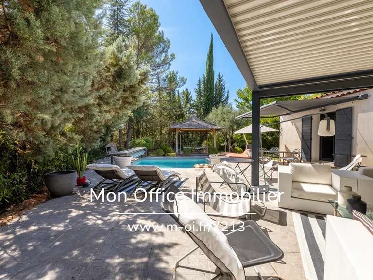 Maison Aix-en-Provence - 3 chambres - 130m²