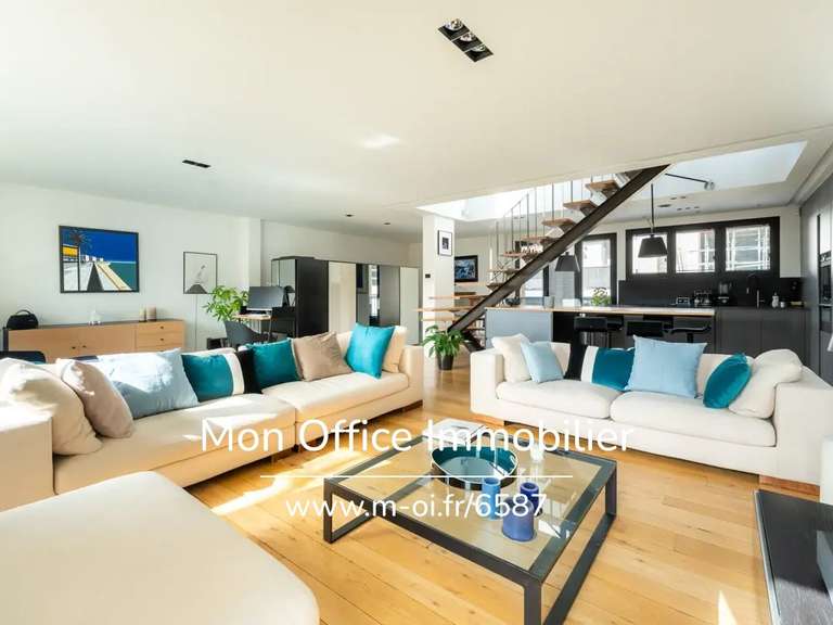 Maison Aix-en-Provence - 4 chambres - 195m²