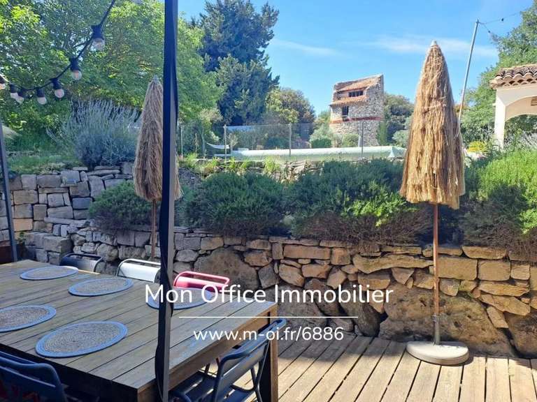 Maison Éguilles - 4 chambres - 246m²