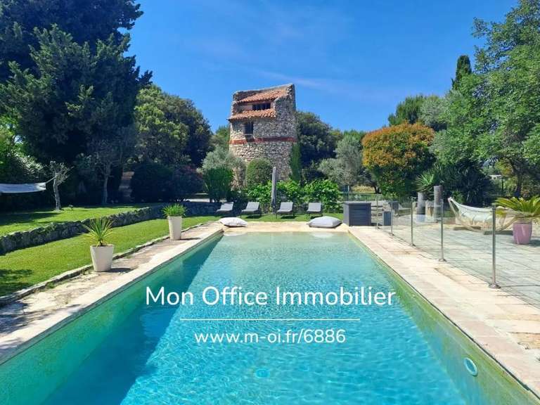Maison Éguilles - 4 chambres - 246m²