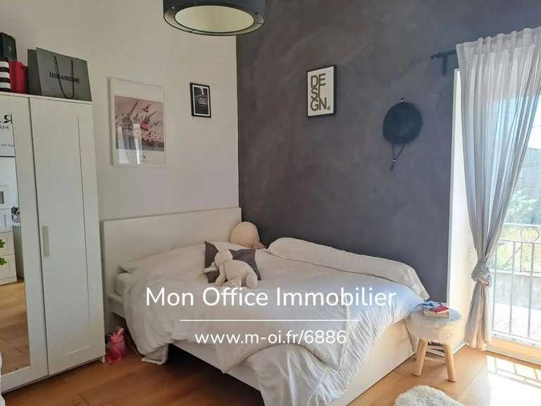 Maison Éguilles - 4 chambres - 246m²