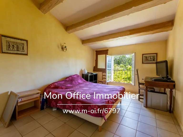 Maison Venelles - 7 chambres - 300m²