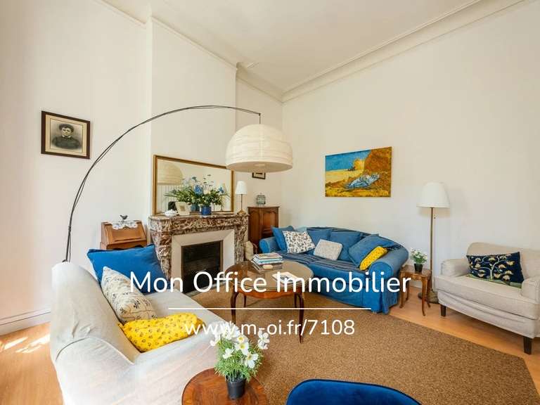 Maison Salon-de-Provence - 6 chambres - 247m²