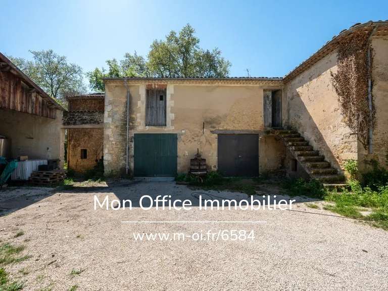 Maison La Tour-d'Aigues - 4 chambres - 186m²