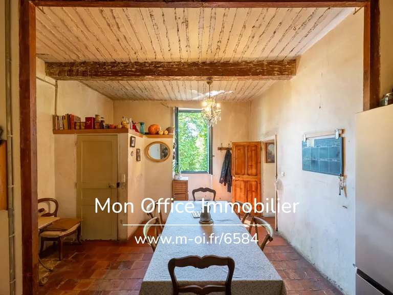Maison La Tour-d'Aigues - 4 chambres - 186m²