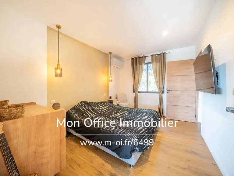 Maison Rognes - 4 chambres - 170m²