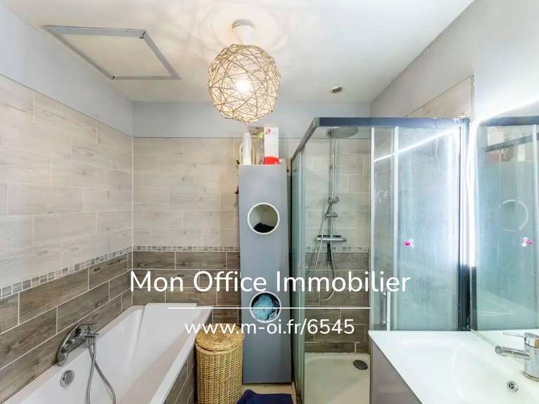 Maison Aix-en-Provence - 3 chambres - 120m²