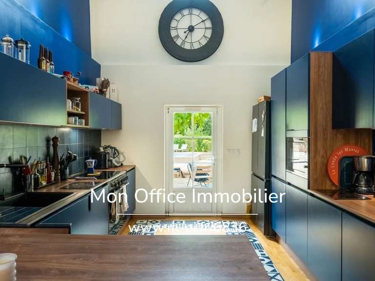 Maison Aix-en-Provence - 4 chambres - 195m²
