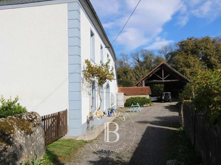Maison Sauveterre-de-Béarn - 6 chambres - 354m²