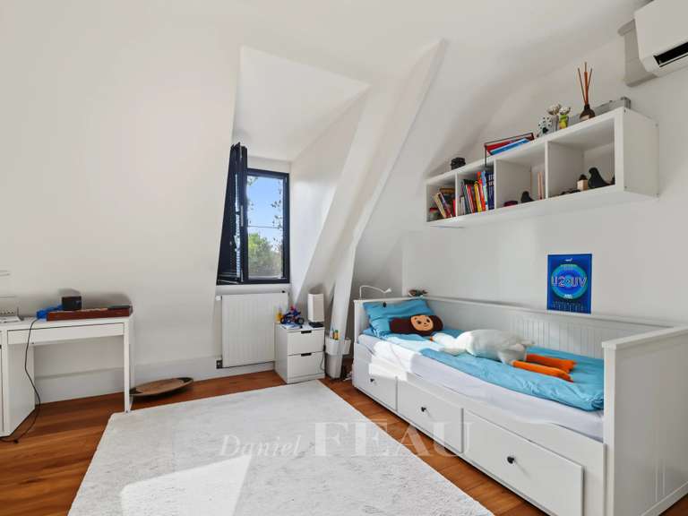 Maison Jouy-en-Josas - 5 chambres - 202m²