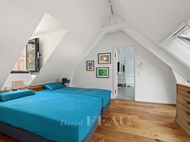 Maison Jouy-en-Josas - 5 chambres - 202m²