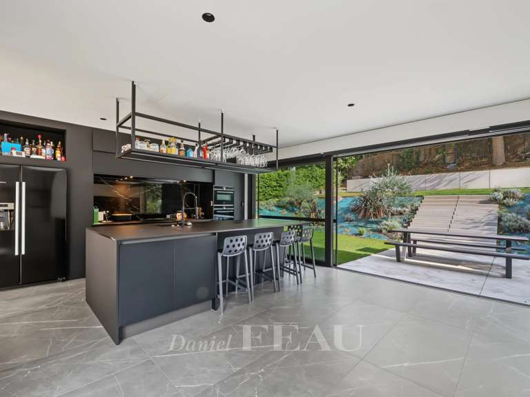Maison Jouy-en-Josas - 5 chambres - 202m²