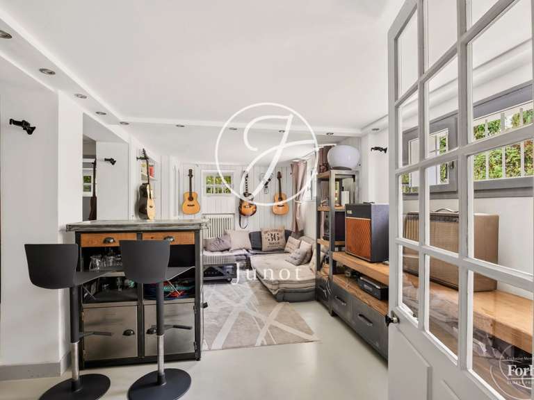 Maison La Celle-Saint-Cloud - 4 chambres - 251m²