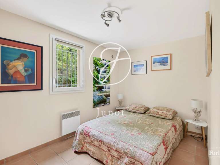 Maison Rueil-Malmaison - 4 chambres - 220m²