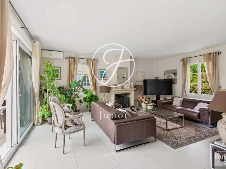 Maison Rueil-Malmaison - 4 chambres - 220m²