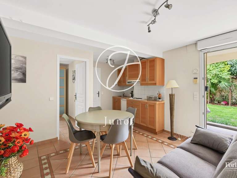 Maison Rueil-Malmaison - 4 chambres - 220m²