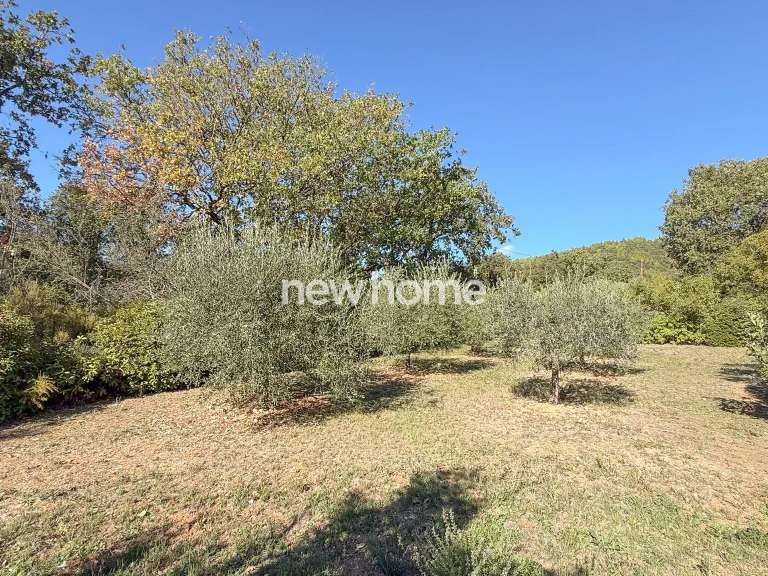 Maison Entrecasteaux - 3 chambres - 169m²