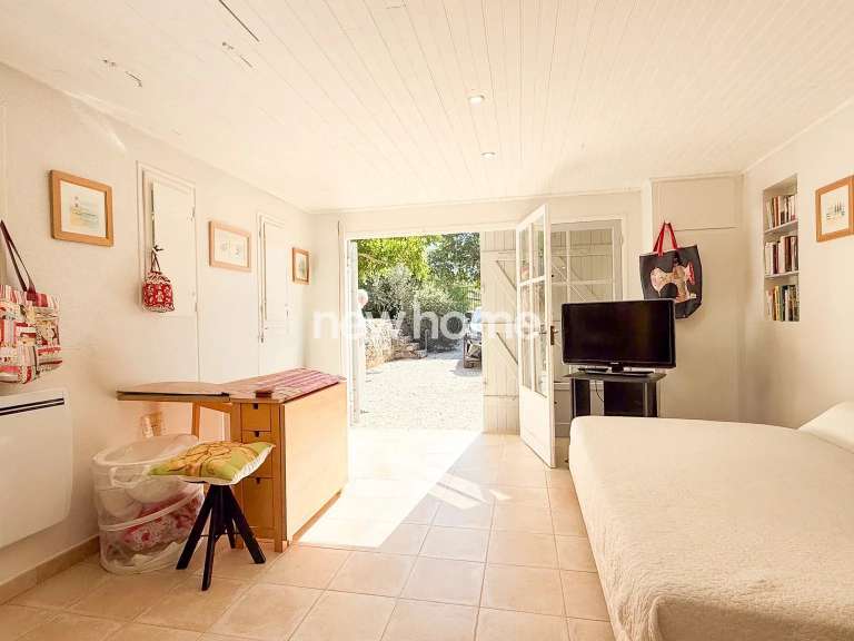 Maison Entrecasteaux - 3 chambres - 169m²