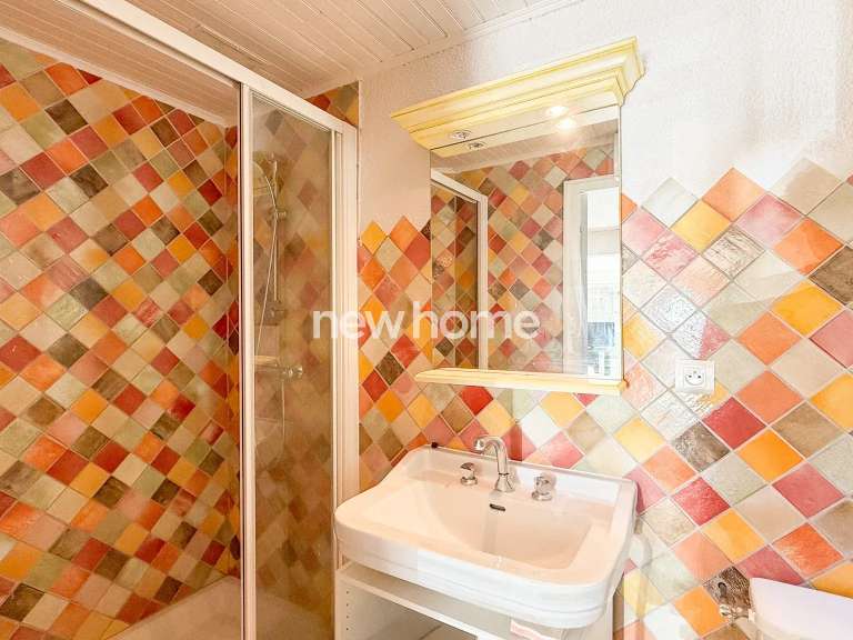 Maison Entrecasteaux - 3 chambres - 169m²