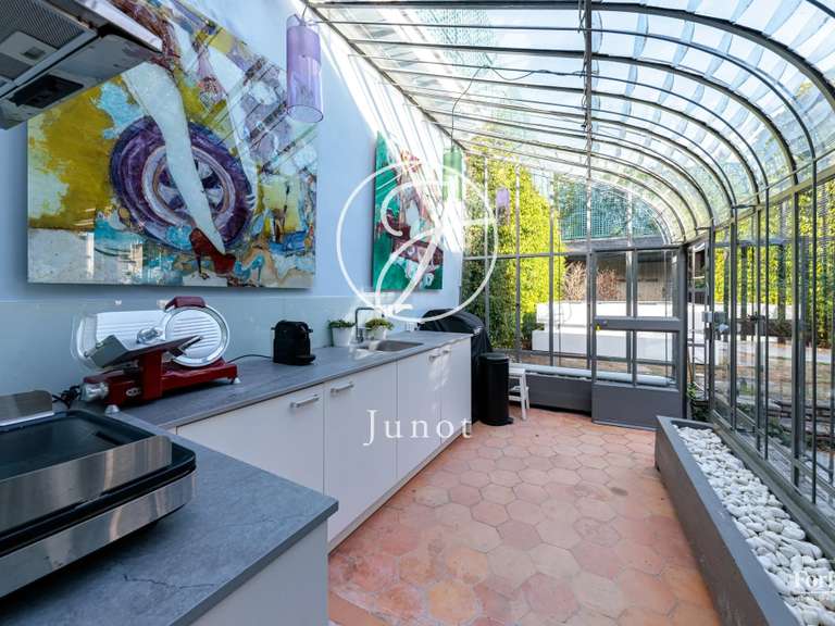 Maison Nantes Centre Ville - 5 chambres - 236m²