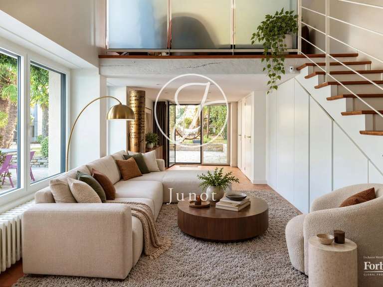 Maison Nantes Centre Ville - 5 chambres - 236m²