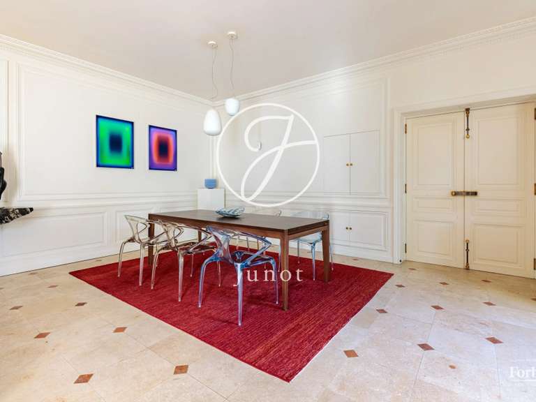 Maison Nantes Centre Ville - 5 chambres - 236m²
