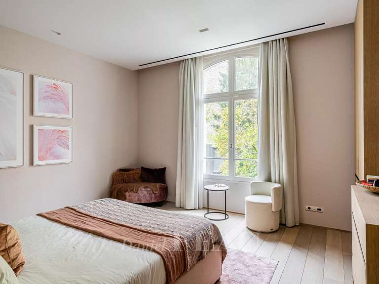 Maison Paris 16e - 5 chambres - 580m²