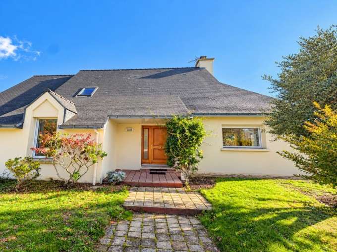 House Ploemeur - 4 bedrooms - 124m²