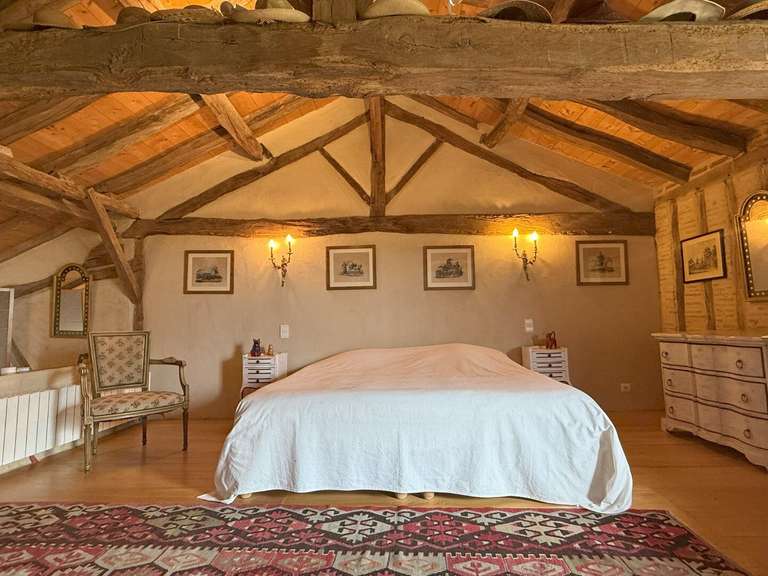 Maison Vic-Fezensac - 7 chambres - 645m²