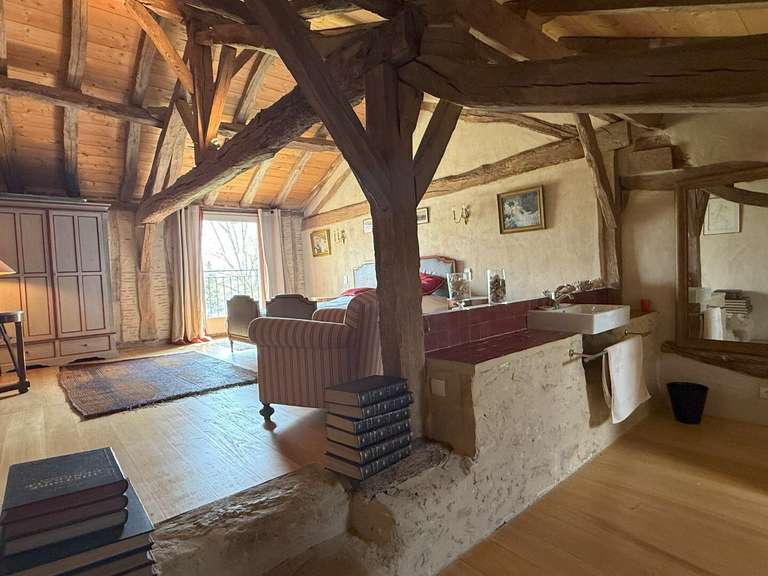 Maison Vic-Fezensac - 7 chambres - 645m²