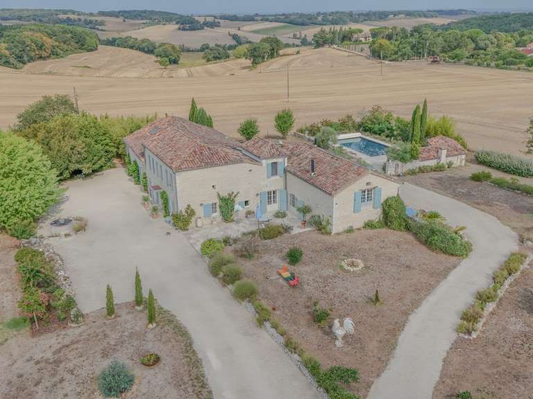 Maison La Romieu - 6 chambres - 395m²