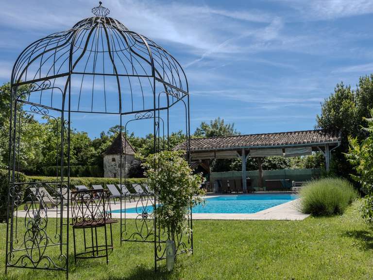Maison Agen - 6 chambres - 310m²