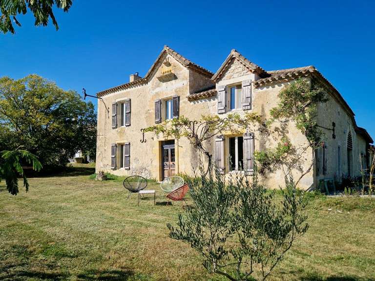 Maison Condom - 3 chambres - 250m²