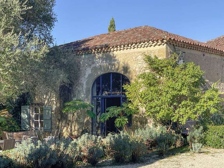 Maison Gondrin - 9 chambres - 669m²
