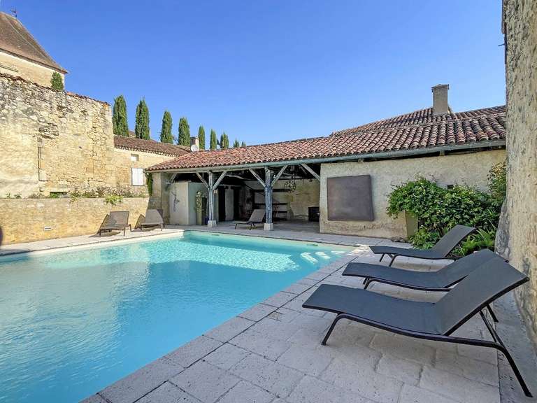 Maison Bazian - 9 chambres - 460m²