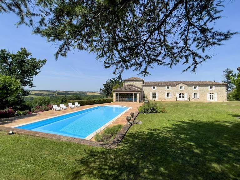 Maison Lectoure - 6 chambres - 371m²