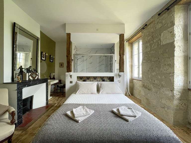 Maison Condom - 5 chambres - 247m²